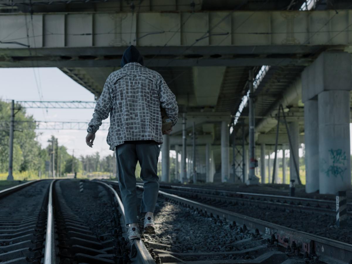 Meet me near the&nbsp;bridge